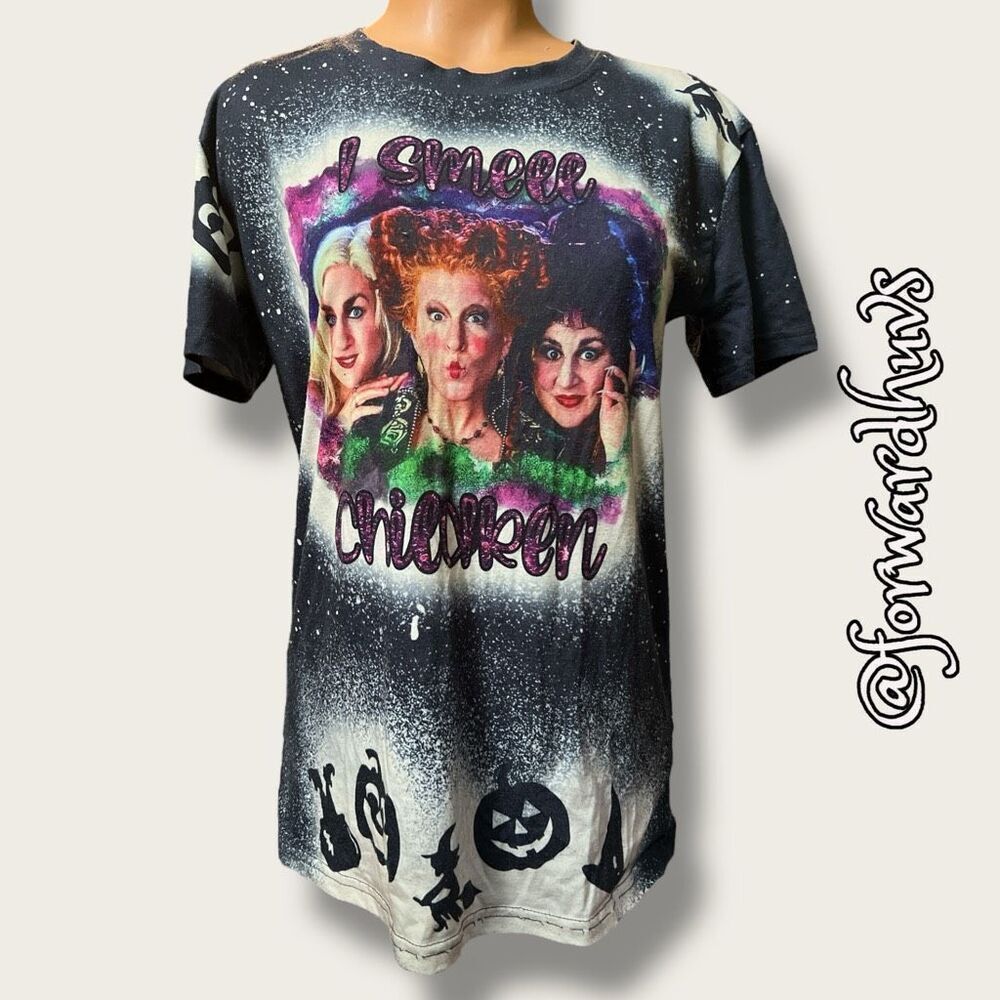 Hocus Pocus “I Smell Children” T-Shirt – Size Small